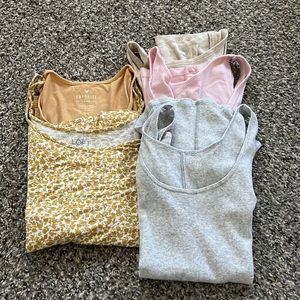 Lot of tanks, gap, loft, AE Xs/s